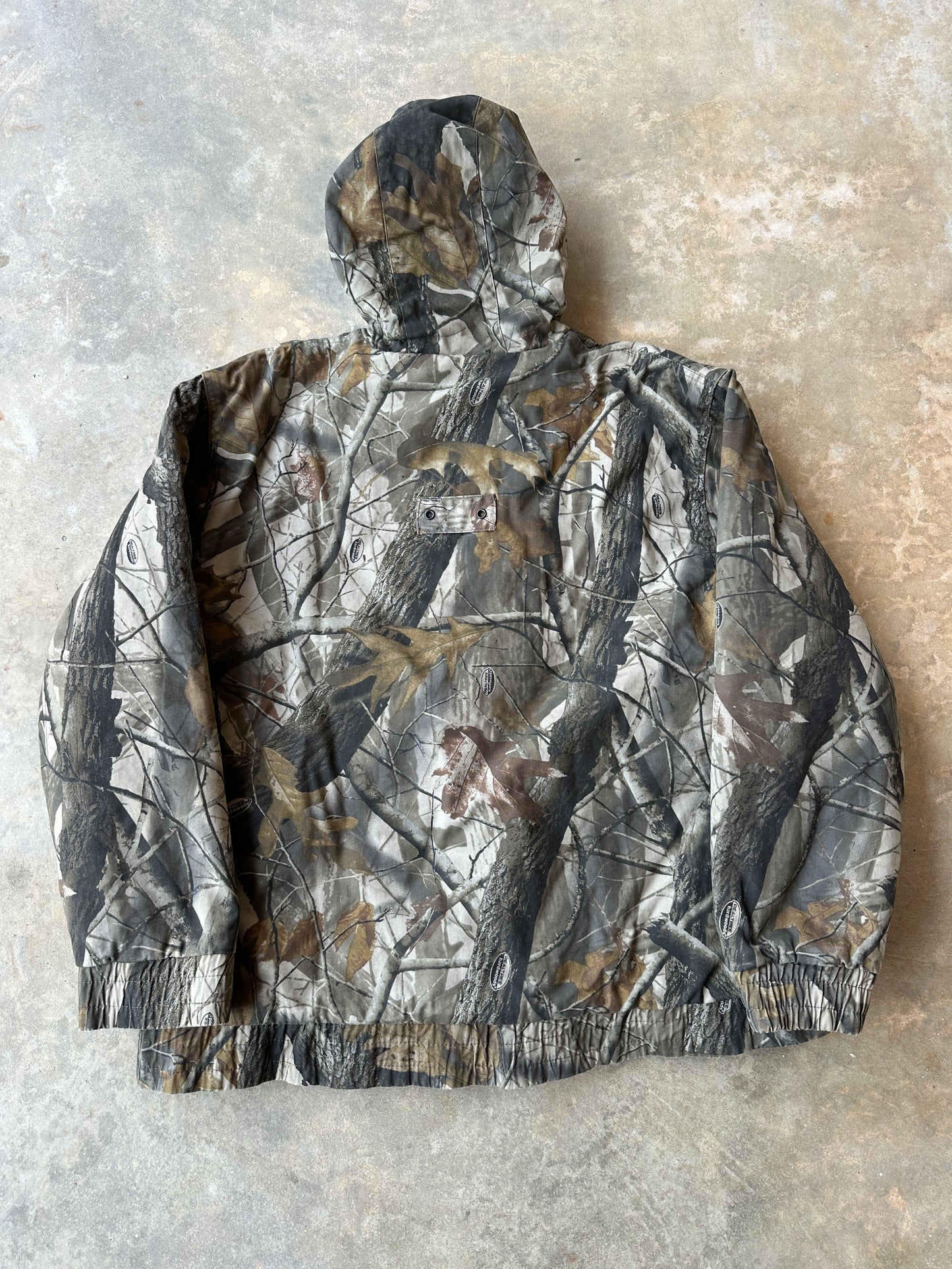 Vintage realtree camo hooded jacket (XL)
