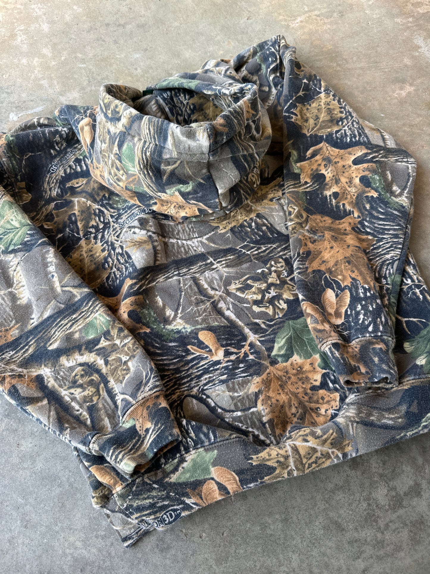 Vintage cabelas camo hoodie (S)