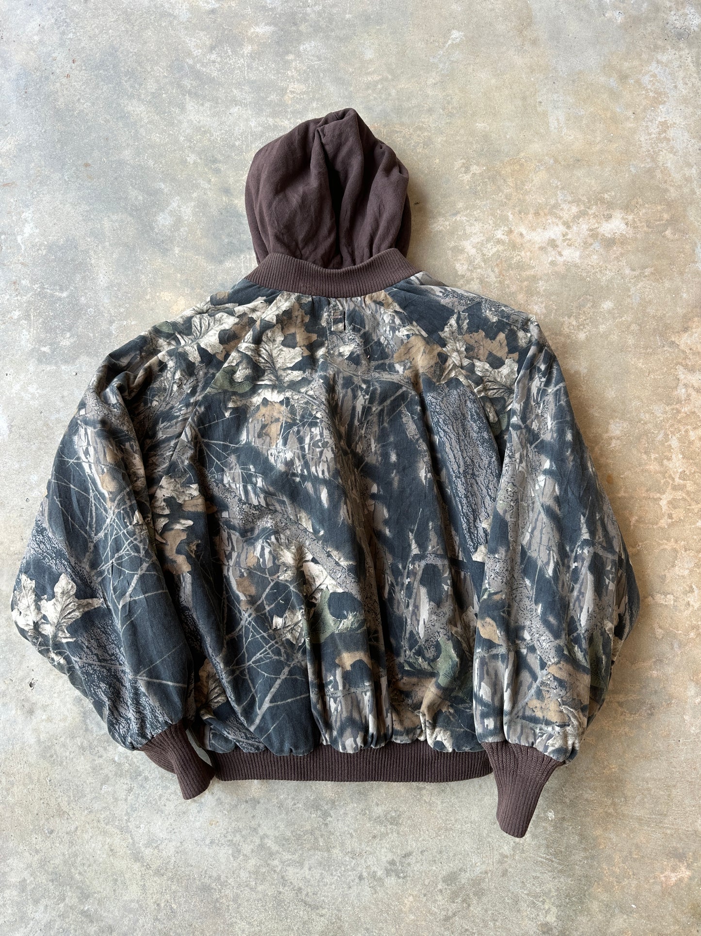 Vintage red head camo hooded jacket (XL)