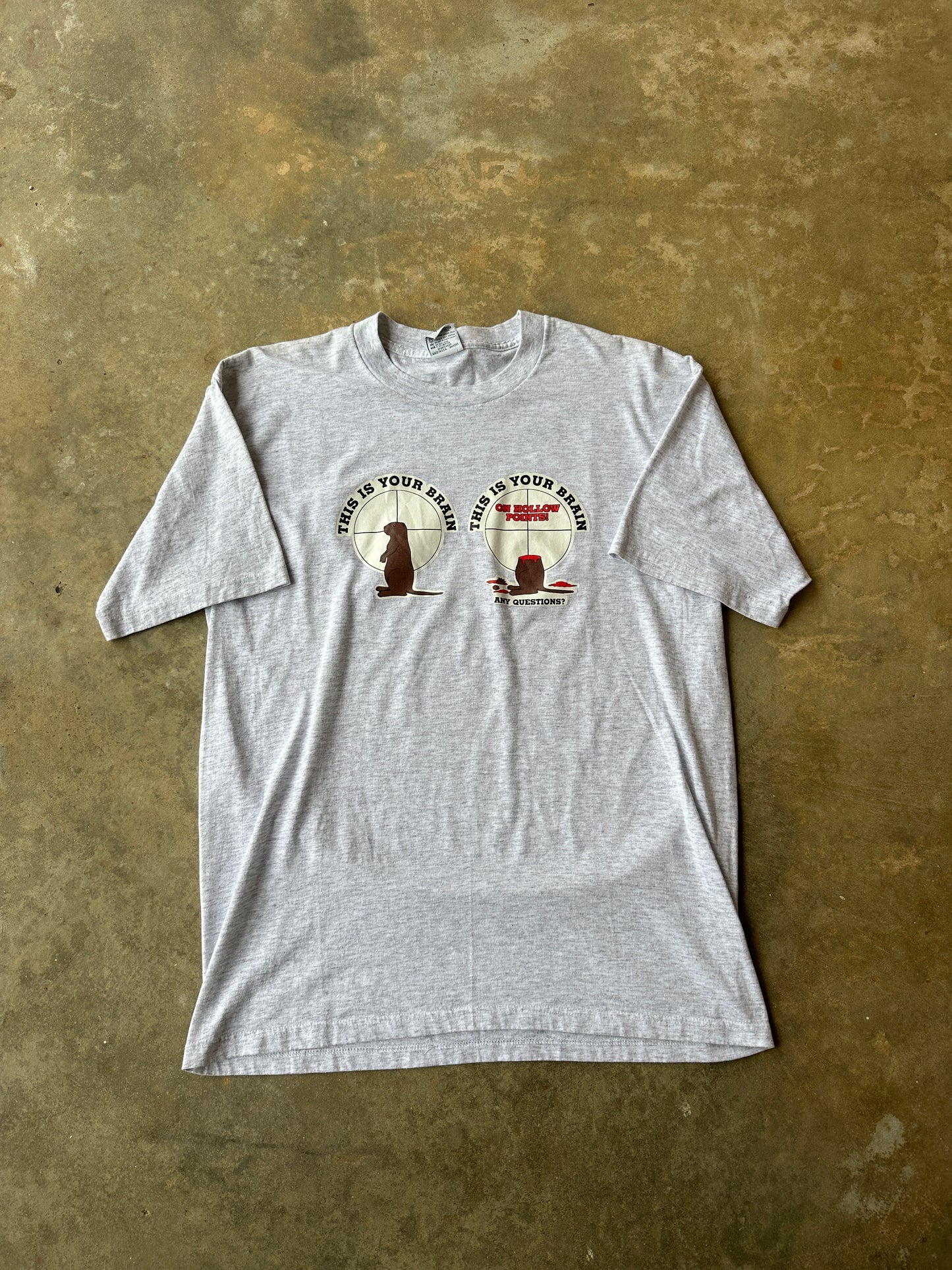 Vintage this is your brain on hollow points beaver tshirt (XL)